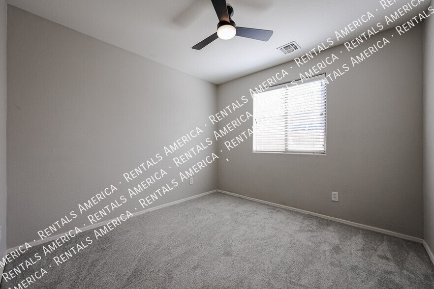 Building Photo - 3955 E Blue Sage Ct