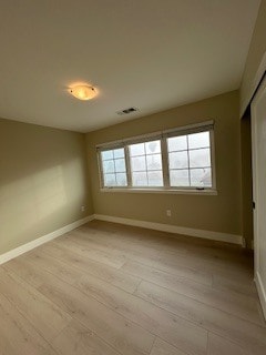 Building Photo - 465 E Santa Fe Ave