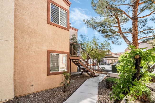 Building Photo - 9580 W Reno Ave