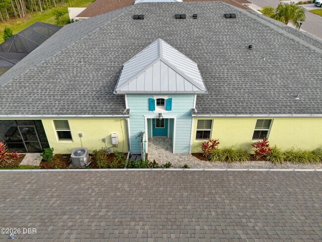 Building Photo - 358 Good Life Wy