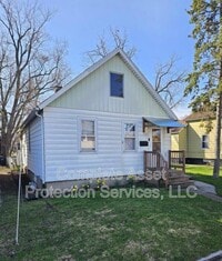 Building Photo - 130 Phillips Ave