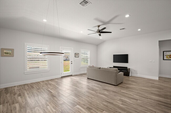 Building Photo - 9825 Evening Canopy Dr