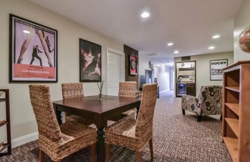 Building Photo - 94 Foxden Dr