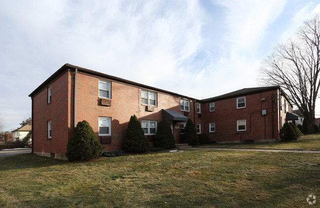 Building Photo - East Hartford