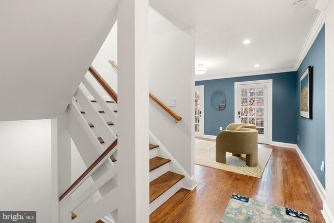 Building Photo - 312 N Pitt St