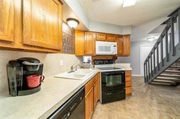 Building Photo - 12755 Mill Ridge Dr