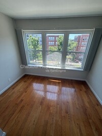 Building Photo - 5535 Pershing Ave