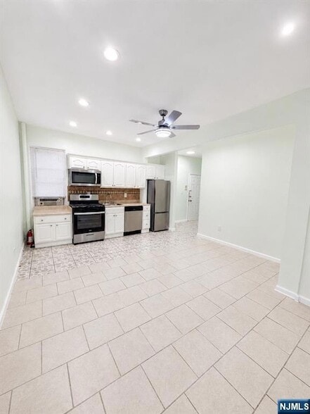 Building Photo - 437 53rd St
