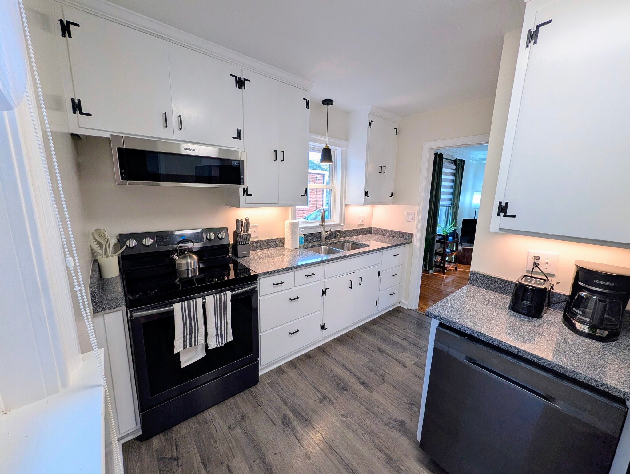 Building Photo - 1211 River Vista Ave