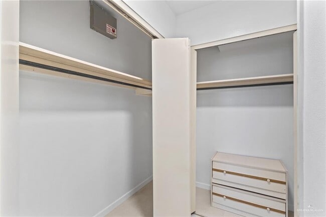 Building Photo - 28 W Austin Blvd