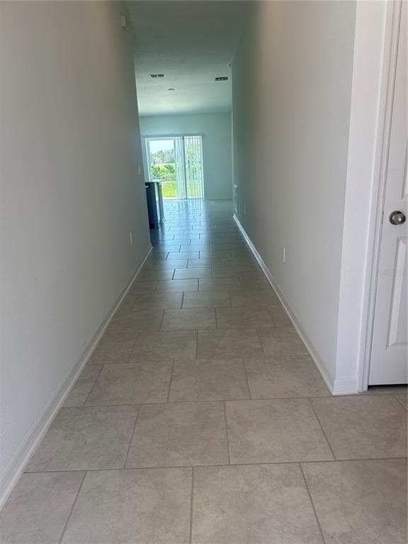 Building Photo - 680 Reggie Rd