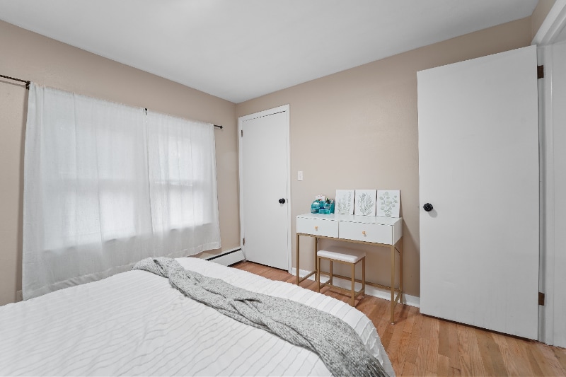 Building Photo - 108 Robble Ave