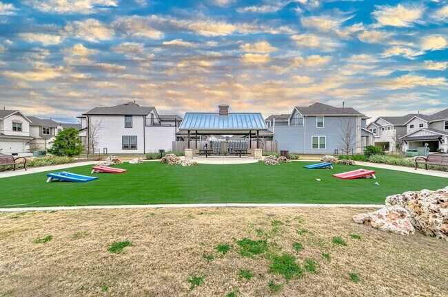 Building Photo - 3405 Knighton Hill Dr