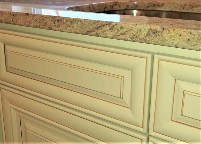 Building Photo - 7 Grand St