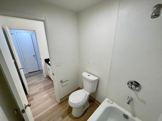 Building Photo - DESIRABLE MILLWOOD NEIGHBORHOOD ON TREE LINED STREET