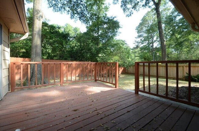 Building Photo - 15 S Tallowberry Dr