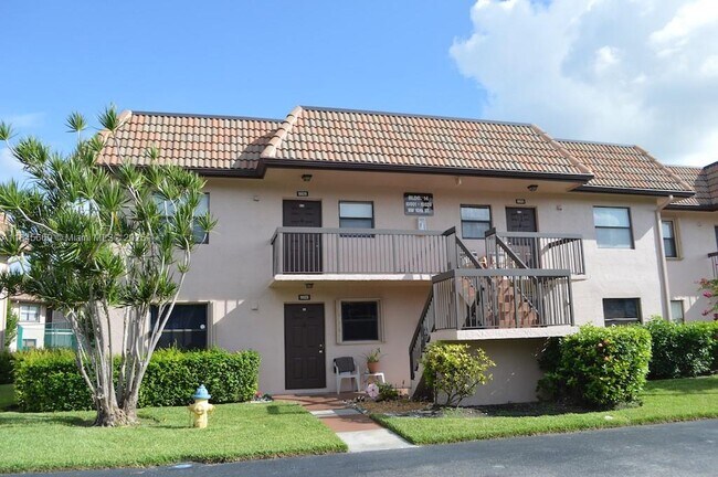 Primary Photo - 10529 NW 10th St