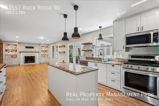 Building Photo - 12557 Rock Ridge Rd