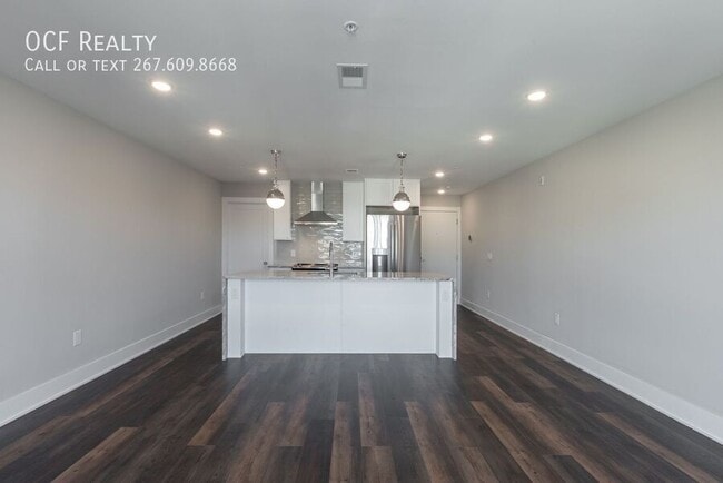 Building Photo - 711 N 16th St