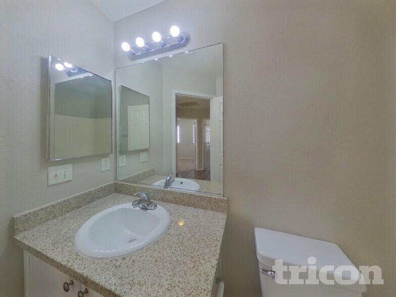 Building Photo - 1037 Monte De Oro Ave