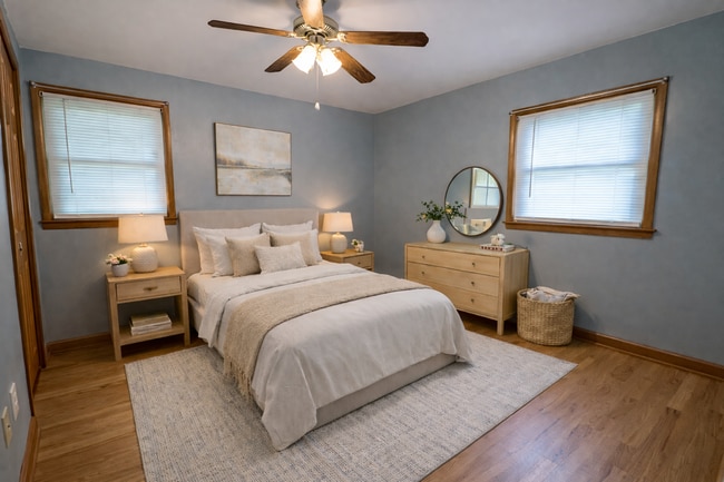 Building Photo - 3725 Sussex Ln