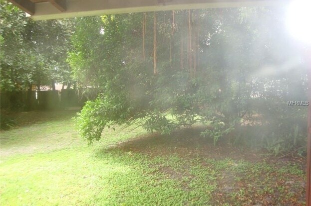 Building Photo - 2 Bed 1 Bath Home | Carport | Pet Friendly with Fenced Yard | Washer Dryer Hook Ups | Section 8 W...