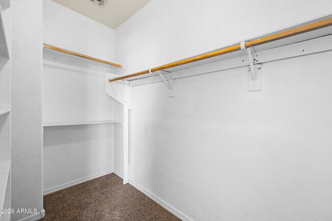 Building Photo - 4608 W Maryland Ave