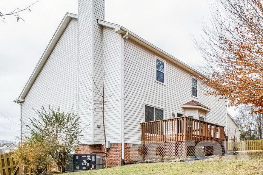 Building Photo - 1609 Crosswind Pl