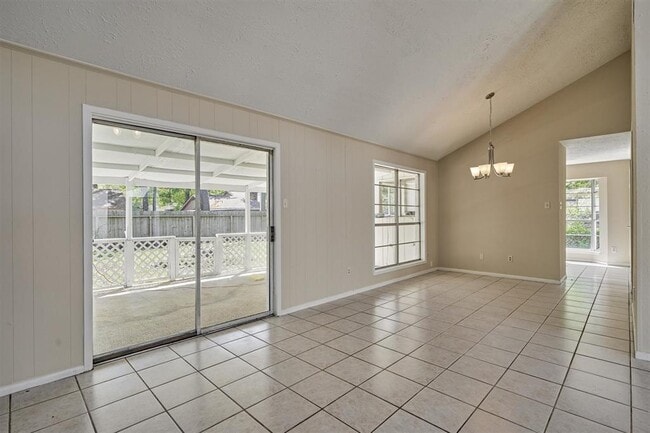 Building Photo - 3503 Dawnwood Dr
