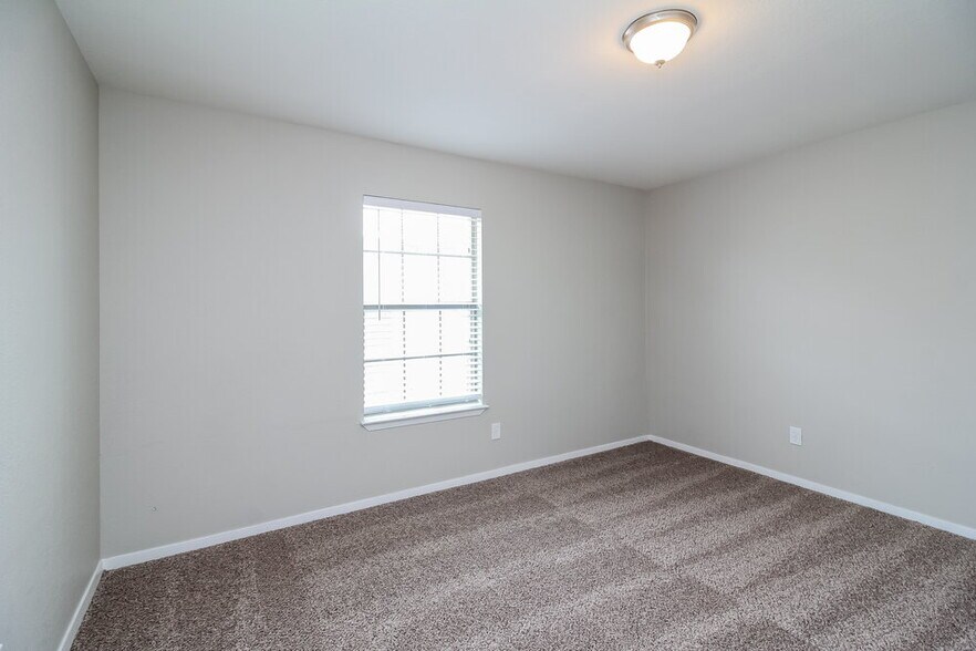 Building Photo - 926 Hannah Way