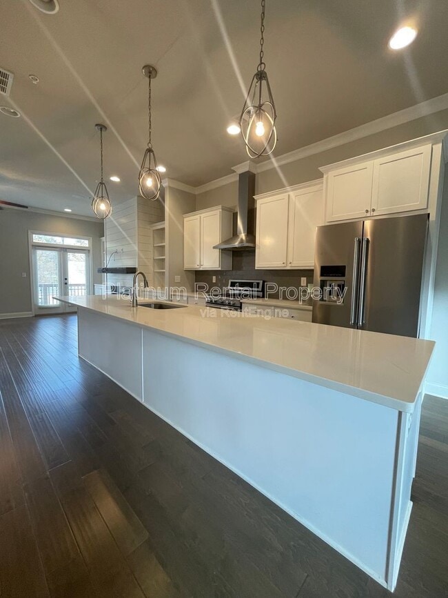 Building Photo - 1236 Stone Castle Cir