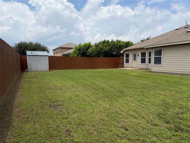 Building Photo - 301 Meadow Lark Ln