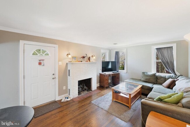 Building Photo - 1701 Butler Pike