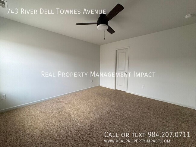 Building Photo - 743 River Dell Townes Ave.