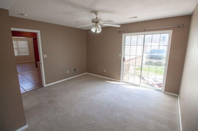 Building Photo - 4615 Brandon Woods St