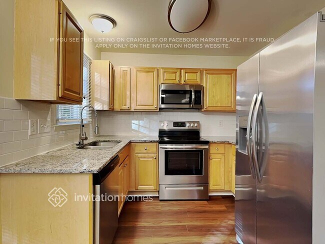 Building Photo - 701 Morton Farm Rd