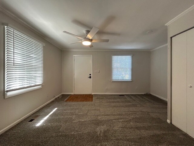 Building Photo - 9 Blueridge Ave