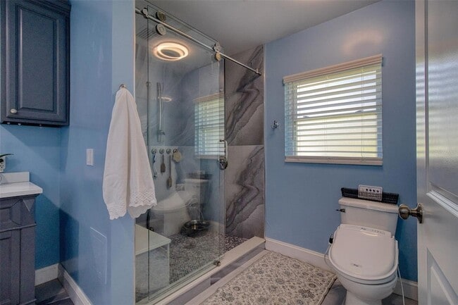 Building Photo - 2315 Minneola Rd