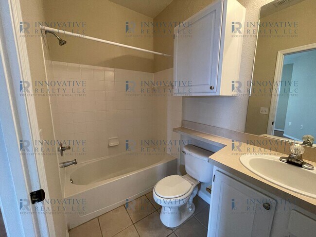 Building Photo - 2BR/2BA First Floor Condo in Visconti in M...