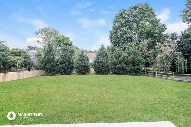 Building Photo - 3106 TWIN FALLS LN, Matthews, NC 28105