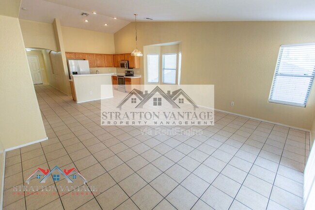 Building Photo - 11754 W Belmont Dr