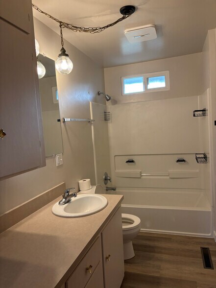 Building Photo - 2505 14th St