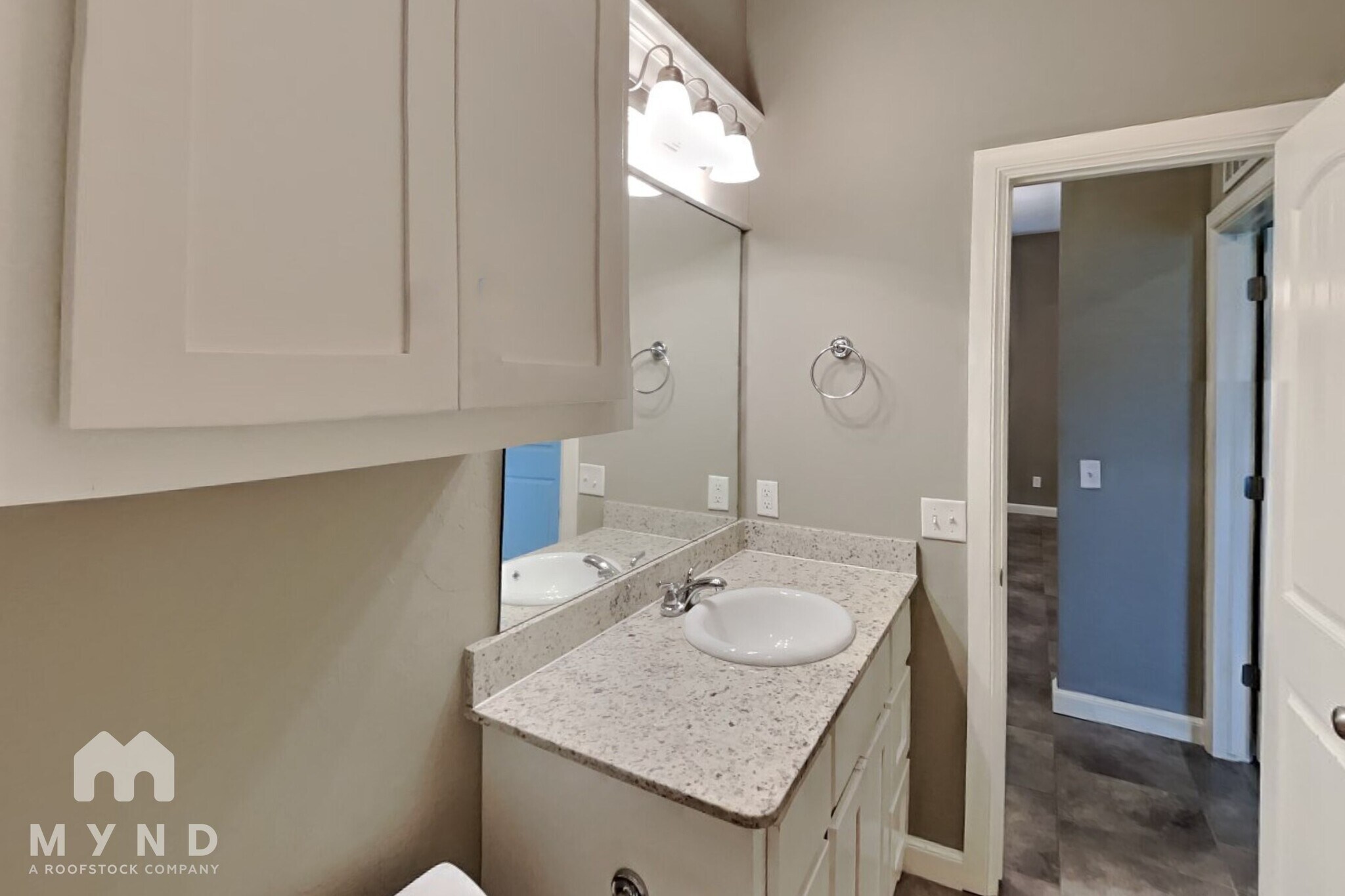 Building Photo - 1118 Merlin Dr