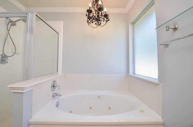 Building Photo - 25226 Diamond Ranch Dr