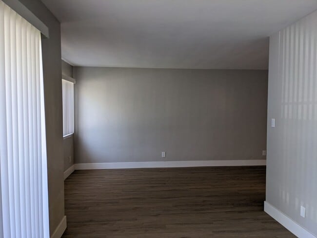Interior Photo - PLAZA