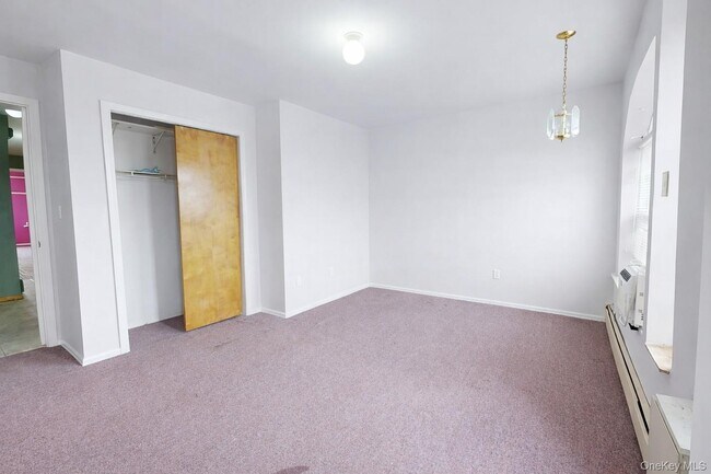 Building Photo - 101-25 111th St