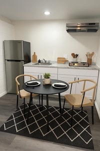 Building Photo - Charming 1 BR 1BA studio for rent.