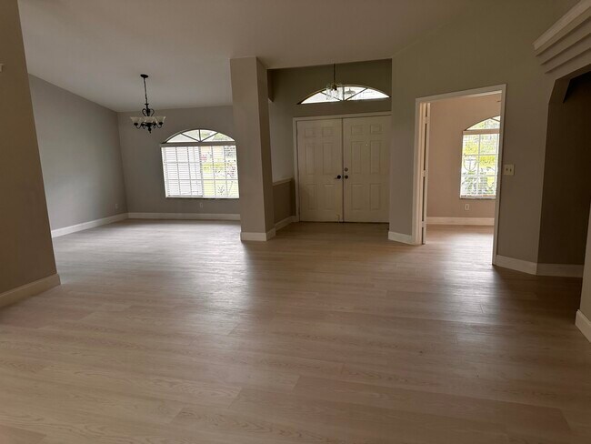 Building Photo - 13576 48th Ct N