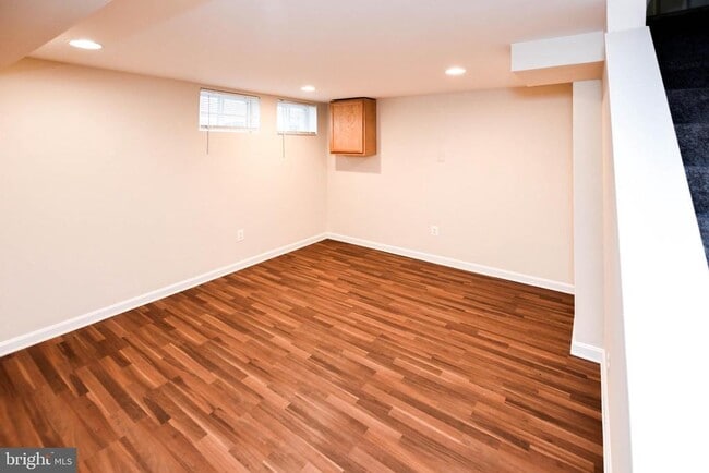 Building Photo - 4773 Elison Ave