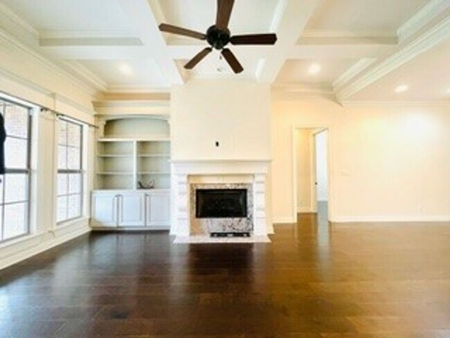 Building Photo - Home for Lease In Graywood Available on 2/...